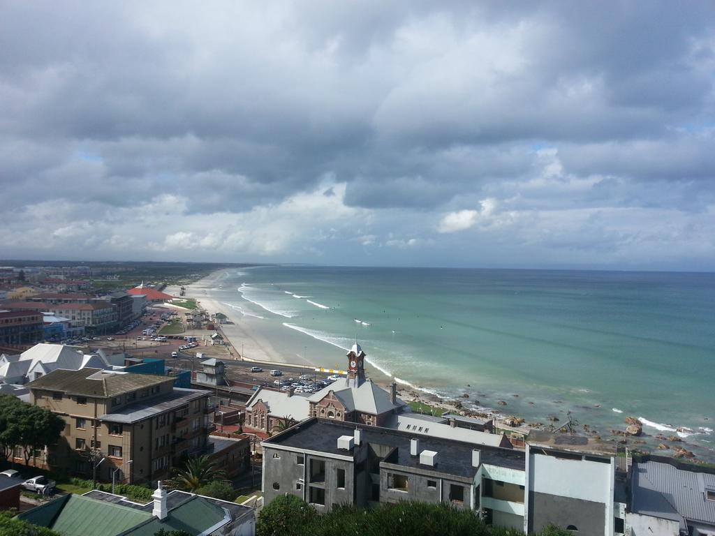 Seaview Apartment In Muizenberg Eksteriør bilde